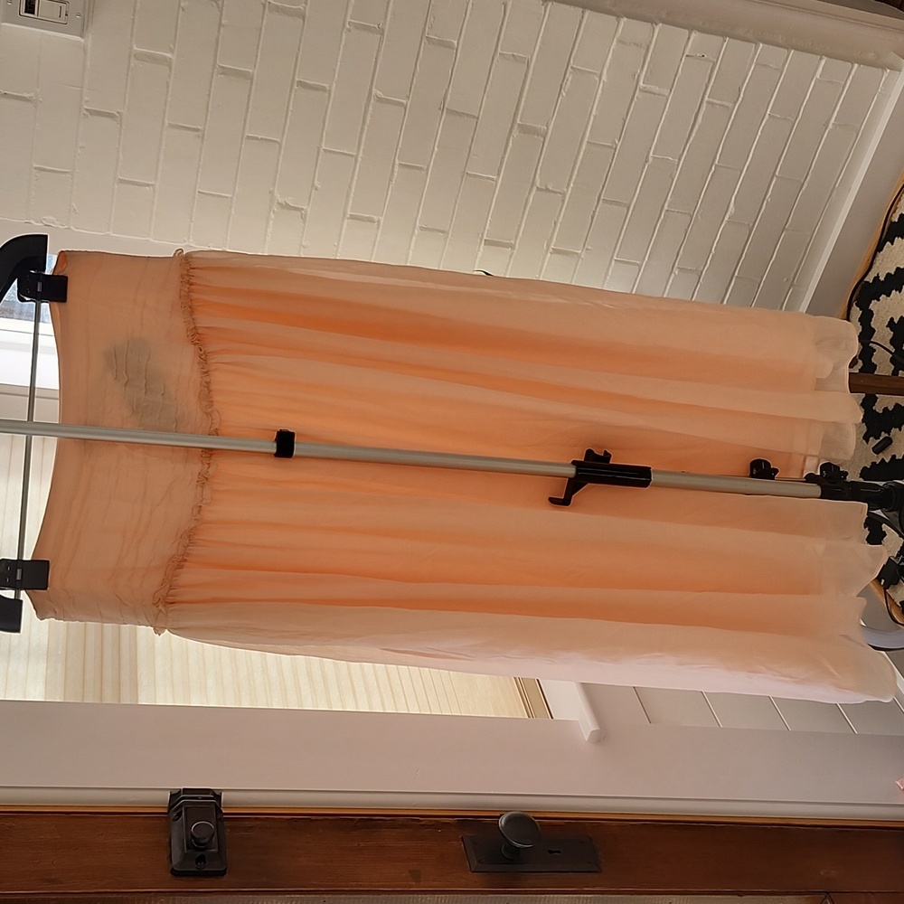 Peach Skirt, Size 8 - Picture 10 of 11